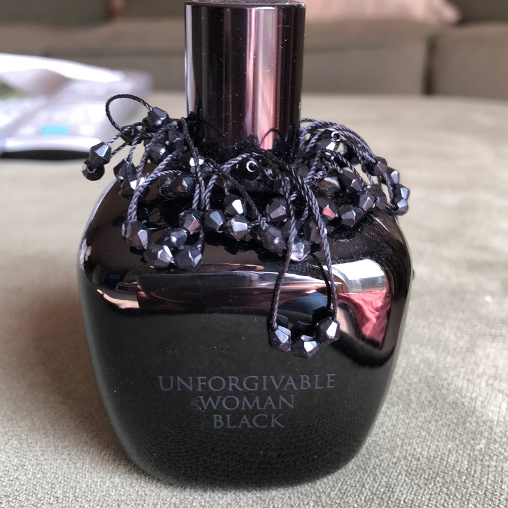 Unforgivable Woman Black by Sean John perfume